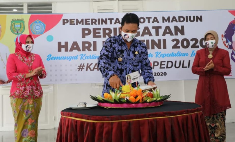 Walikota pun berharap, para Kartini di Kota Madiun mampu meningkatkan potensi dan semangat juang.