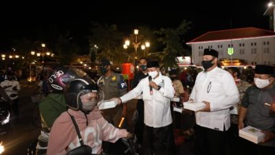 Kenduri bersama dan berbagi memperingati HUT 102 Tahun Kota Madiun