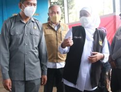 Bersama Gubernur Jatim, Ketua DPRD Ponorogo apresiasi Pengolahan Sampah menjadi Briket di TPA Mrican