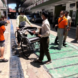 Penyerahan Tahap I Berkas Penganiayaan Santri Gontor dari Polres ke Kejari Ponorogo
