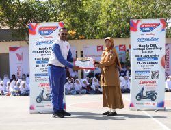 Kampanyekan Cari_Aman di Roadshow Honda DBL 2023