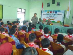 MEMBAHAYAKAN, Pak Polisi Larang Anak SMP bermain Judi Online konsumsi Narkoba