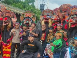 Wujud Syukur dan Cinta Negeri, Kecamatan Sambit gelar Karnaval Kemerdekaan RI ke 80