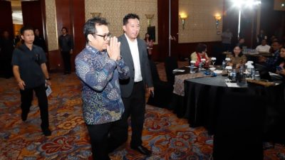 Wakil Menteri KOMDIGI, Ingatkan Jurnalis dalam Penggunaan AI
