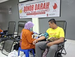 Aksi Donor Darah Warnai Perayaan HUT ke-38 MPM Honda Jatim