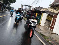Berkendara Aman Saat Hujan di Malang Raya, MPM Honda Jatim Ajak Masyarakat #Cari_Aman