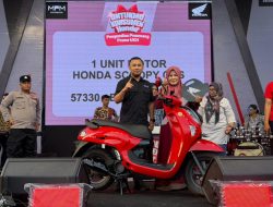 Meriah! Pengundian UKH di Madiun Digelar di Lapangan Gulun, Konsumen Beruntung Raih Hadiah Utama