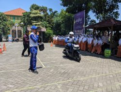 #Cari_Aman untuk Pelajar, Pastikan 17 Tahun dan Punya SIM.