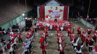 Senam Sehat bersama Ibu-Ibu di Desa Jetis Ponorogo.
